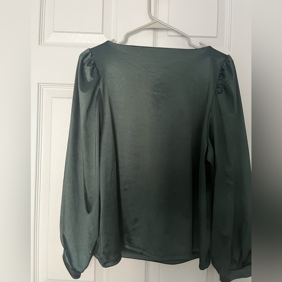 Hunter Green Satin Knit Blouse- Banana Republic - Picture 2 of 2